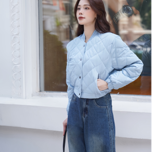 Bí quyết phối quần jean ống suông nữ mặc với áo?