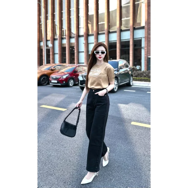 Quần Jeans Nữ Ống Suông Dài Cạp Thường – Q&C Fashion - Hình ảnh 4